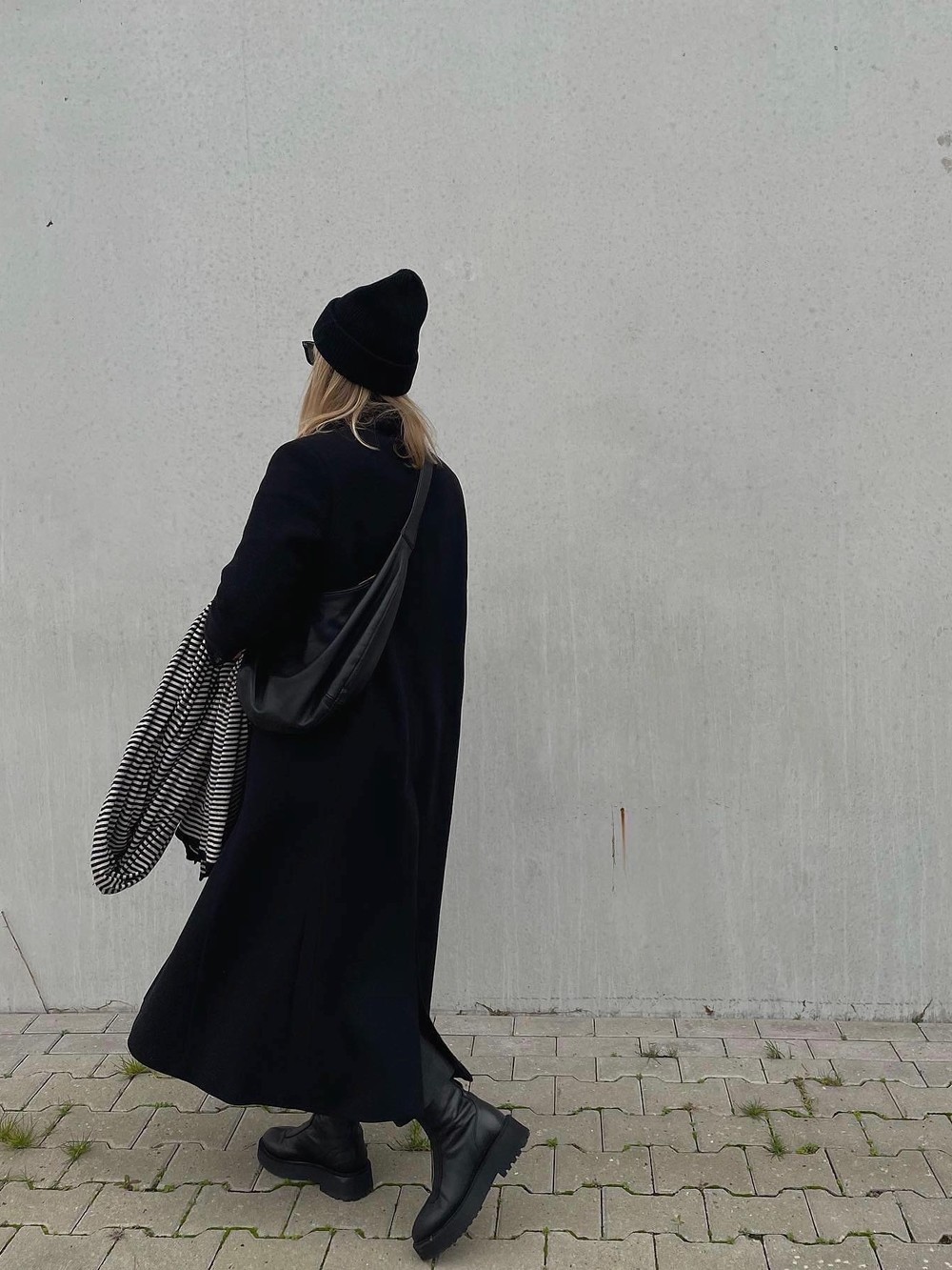 Cosy Beanie Solid Black