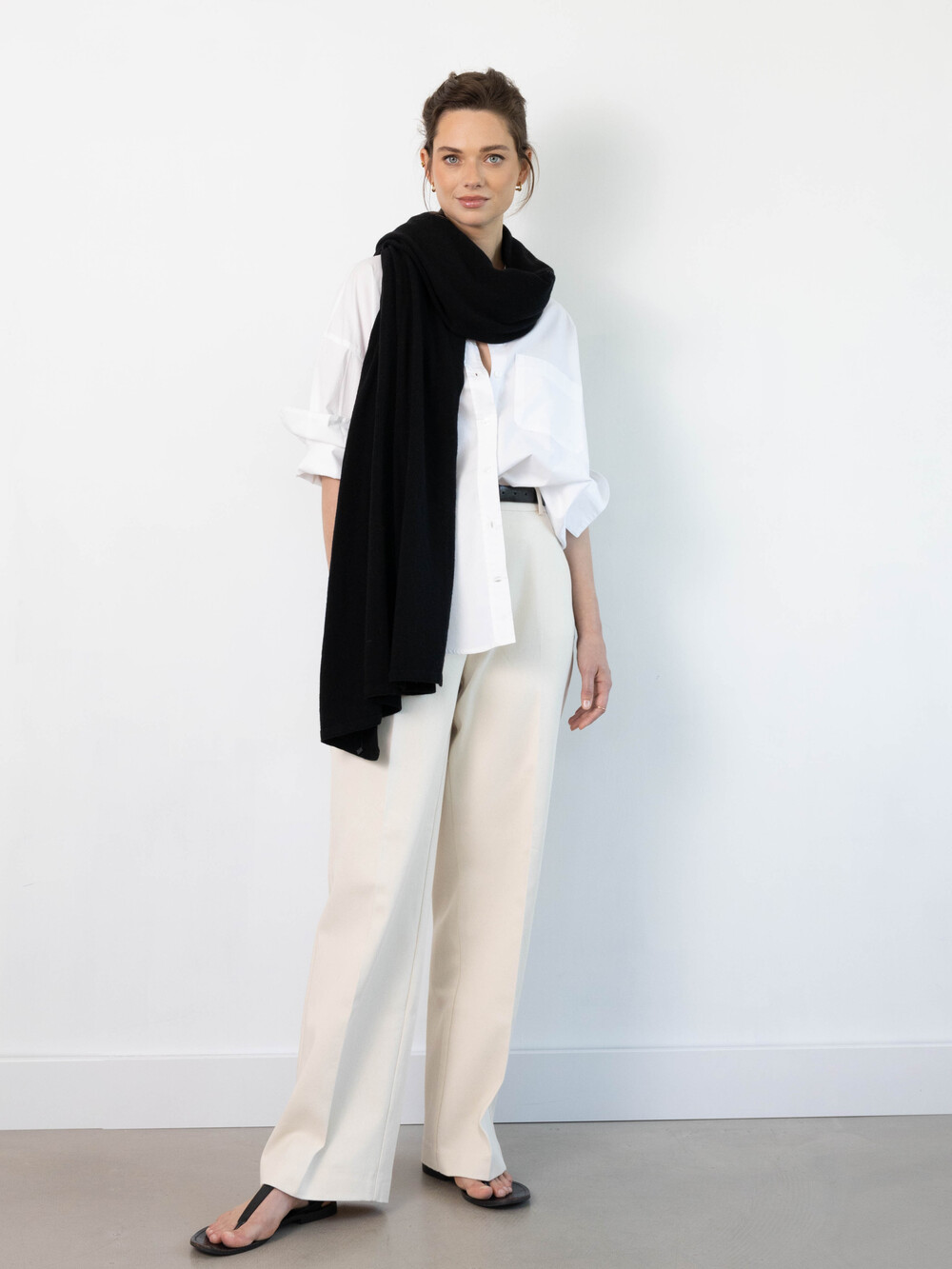 Schal Cosy Chic Solid Black C.O.S.Y by SjaalMania Schal Cosy Chic Solid Black