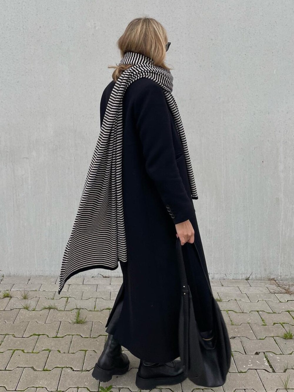 Schal Cosy Chic Stripes Solid Schwarz - Hellsand