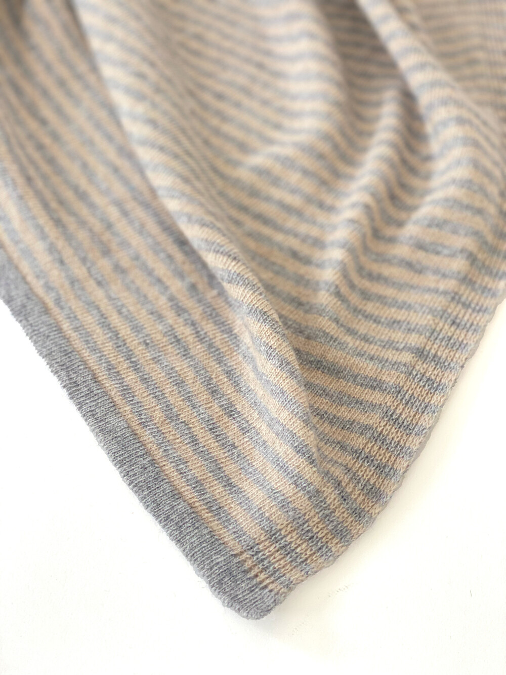 C.O.S.Y by SjaalMania Travel Wrap Cosy Chic Stripes Mid Grey Melee / Sand Melee