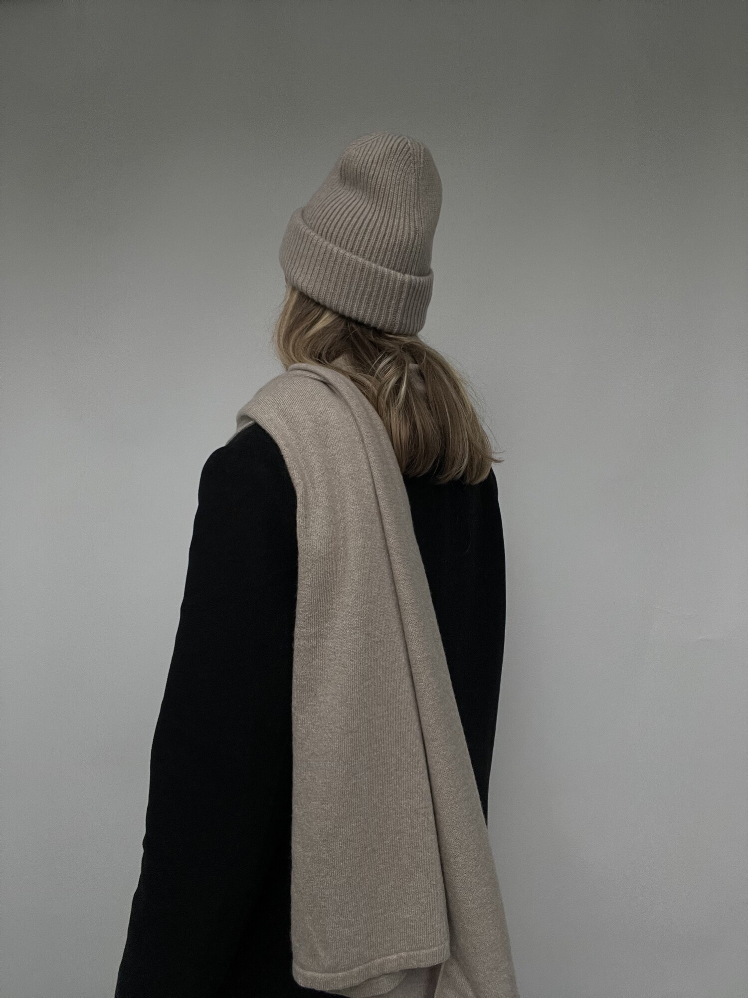 Cosy Beanie Sand Melee