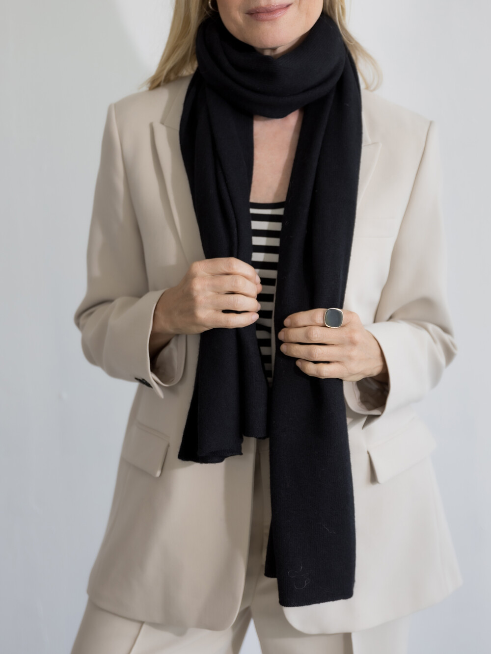 Cosy Scarf 100% Cashmere Solid Black