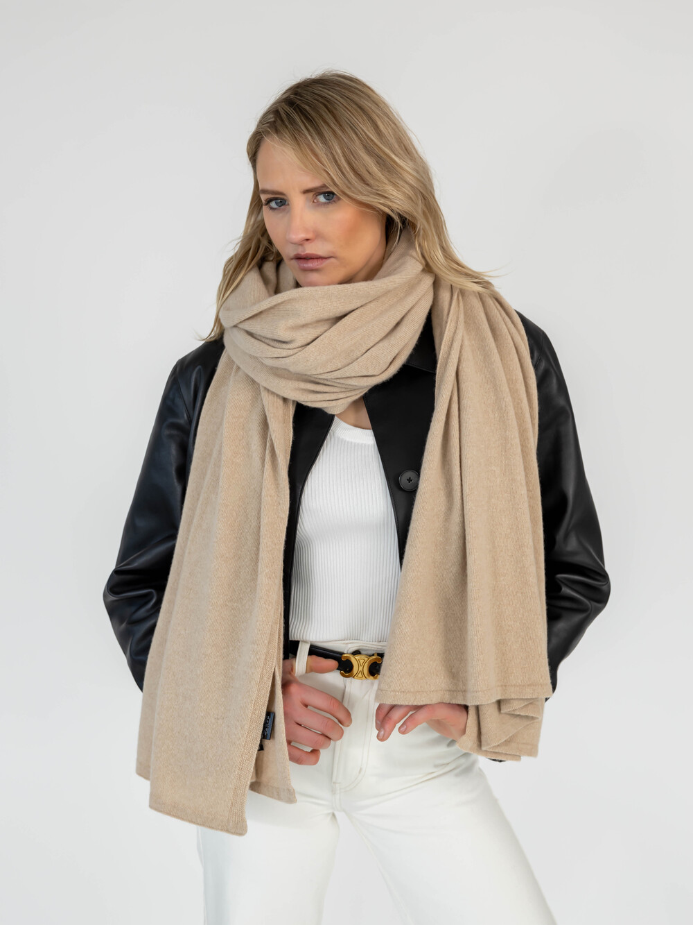 C.O.S.Y by SjaalMania Travel Wrap Cosy Light Beige