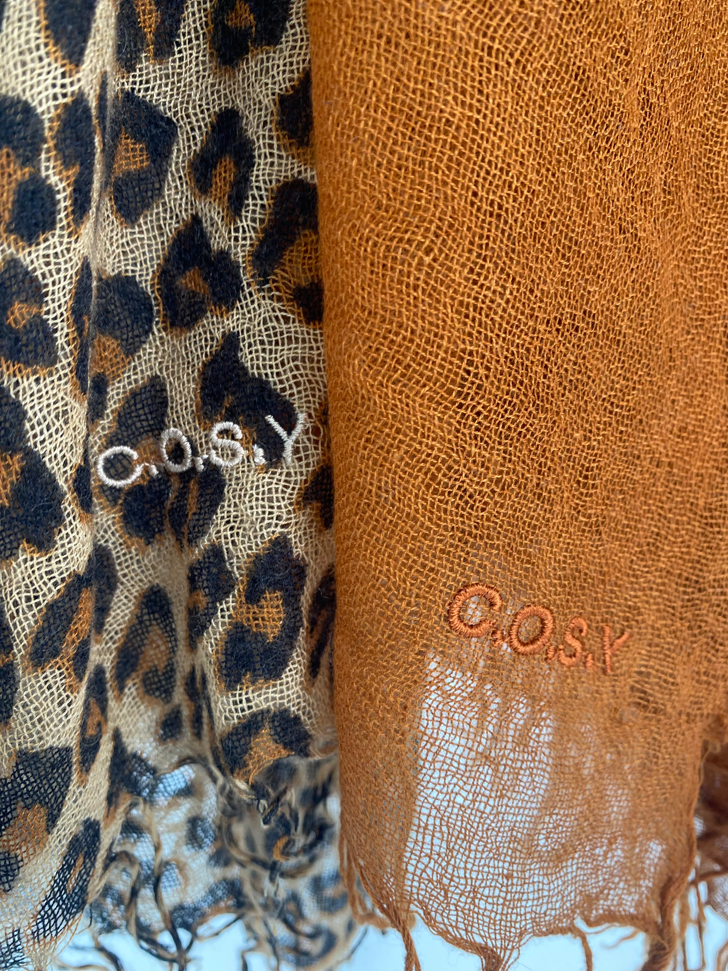 C.O.S.Y by SjaalMania Sjaal Cosy Cashmy Leopard