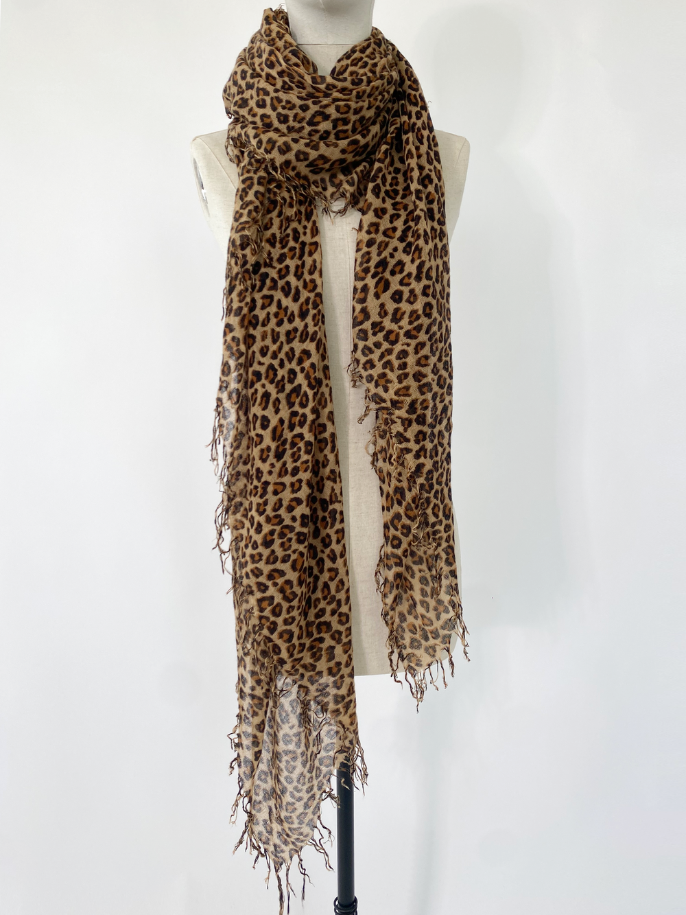 C.O.S.Y by SjaalMania Scarf Cosy Cashmy Leopard