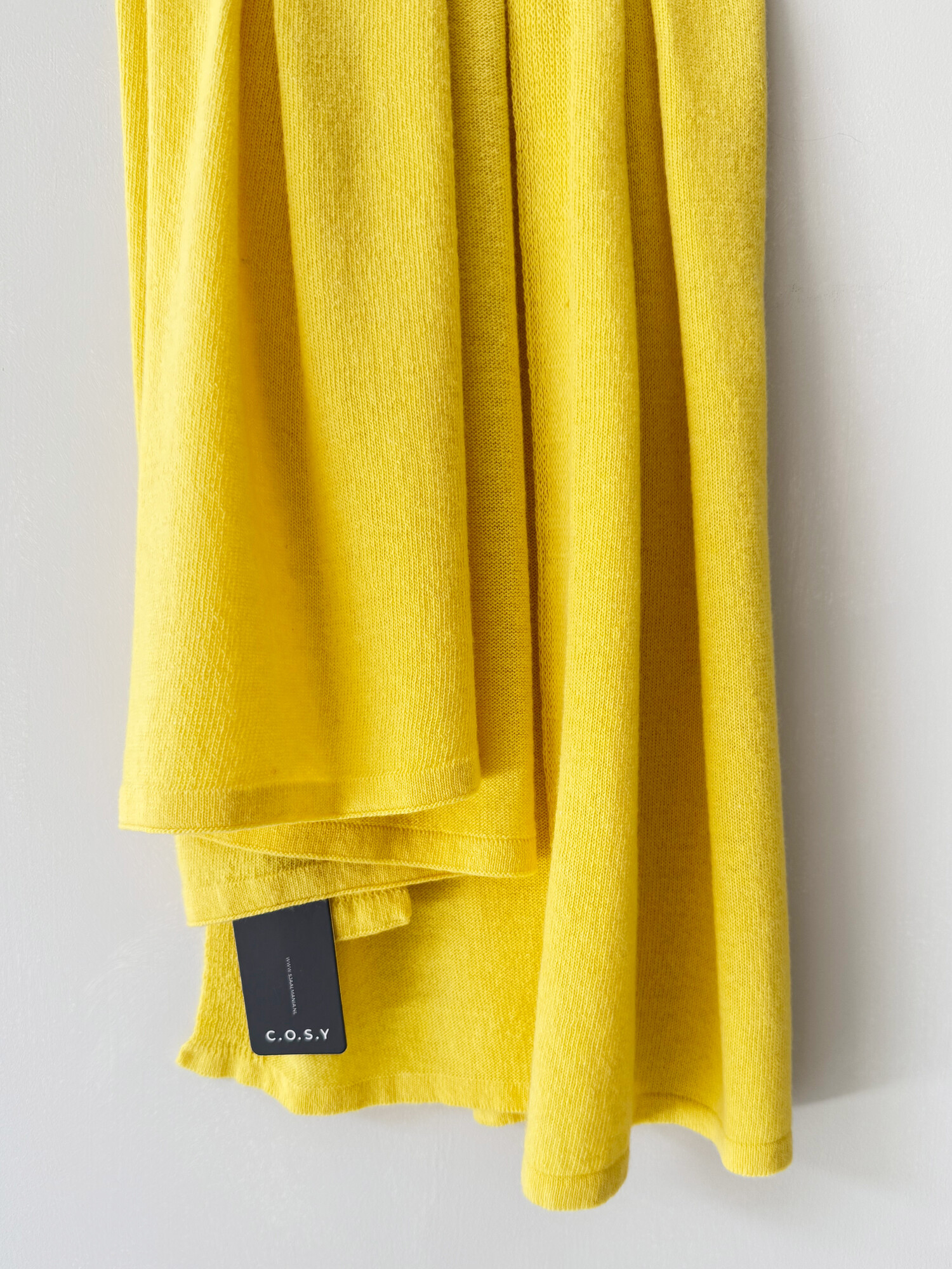 C.O.S.Y by SjaalMania Travel Wrap Cosy Chic Lemon