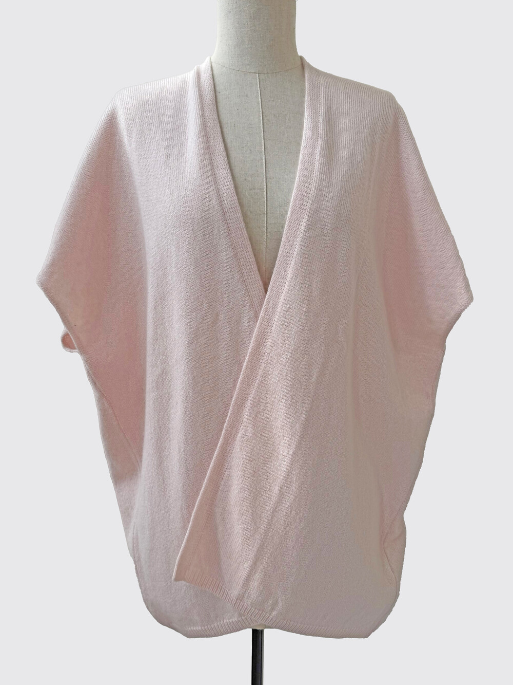 Cosy Strickjacke Hellrosa / Crema C.O.S.Y by SjaalMania Cosy Strickjacke Hellrosa / Crema