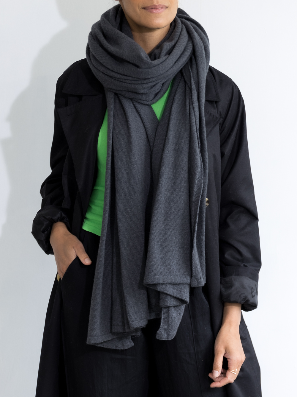 Schal Cosy Chic Graphite C.O.S.Y by SjaalMania Schal Cosy Chic Graphite