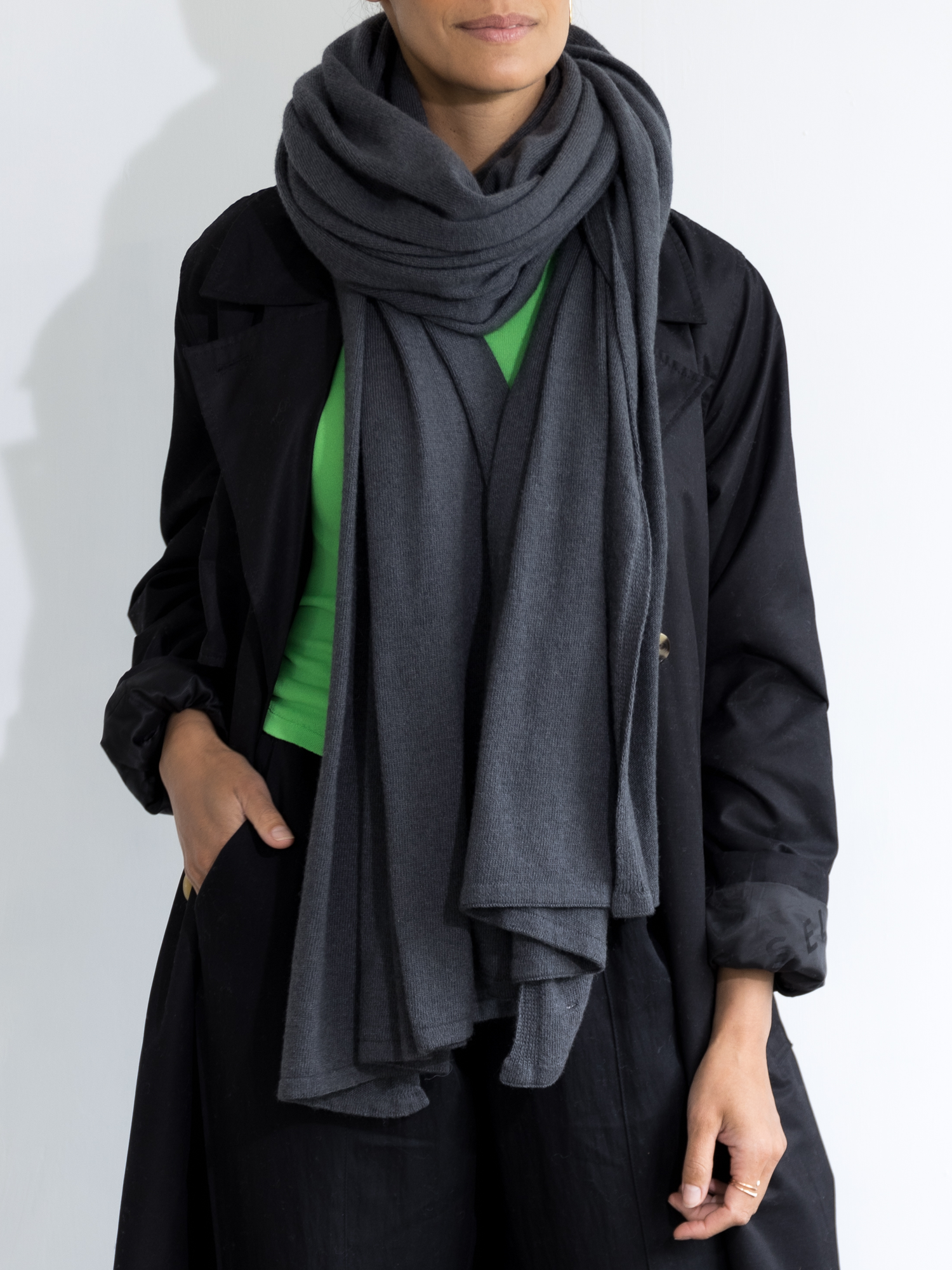 Schal Cosy Chic Graphite C.O.S.Y by SjaalMania Schal Cosy Chic Graphite