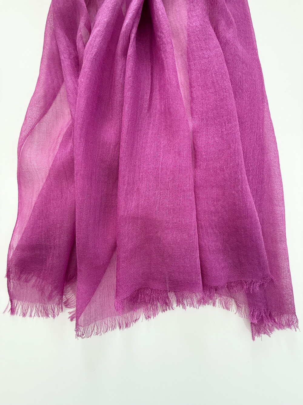 Schal Cosy Solid Spring Crocus C.O.S.Y by SjaalMania Schal Cosy Solid Spring Crocus