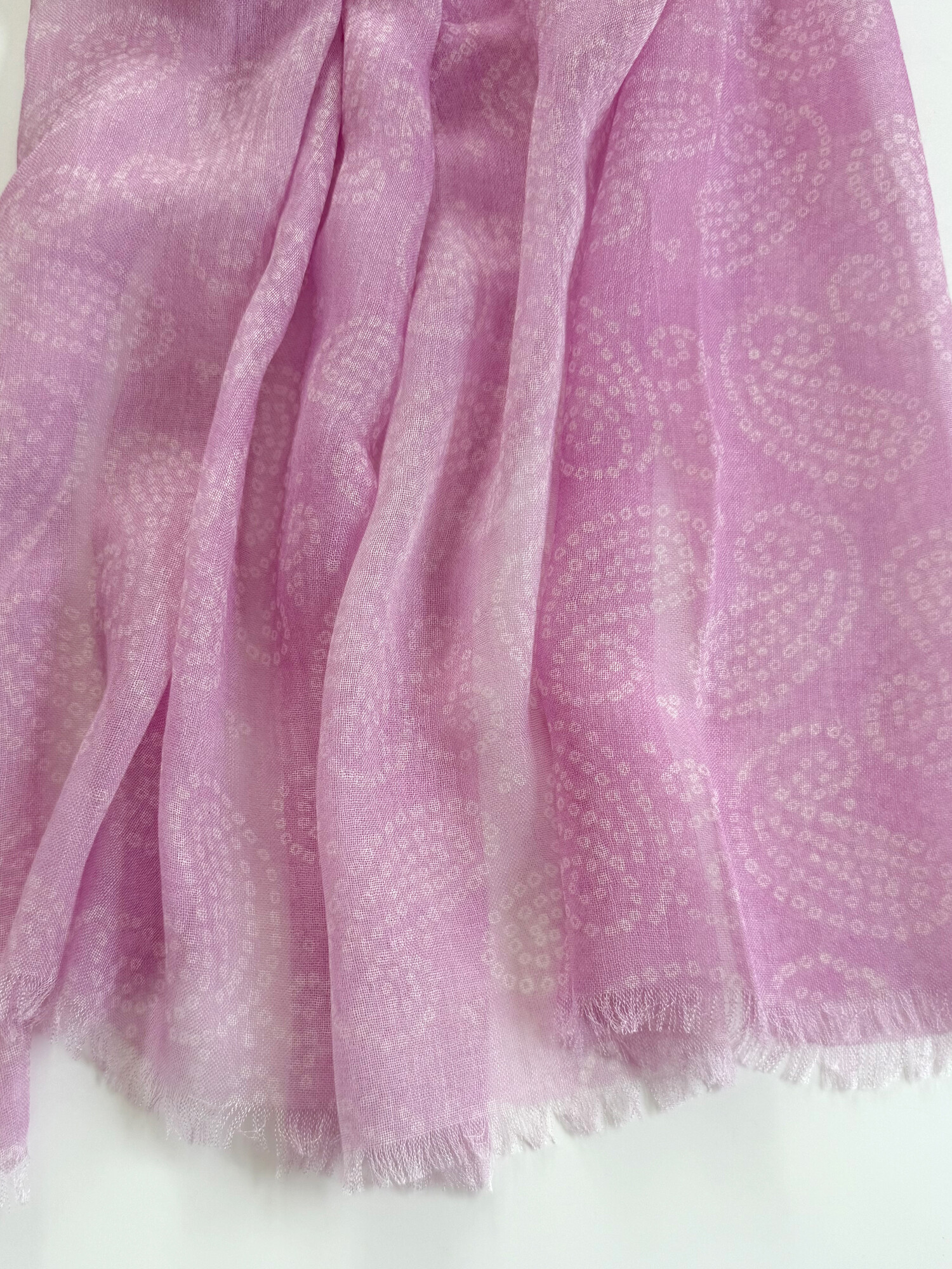 C.O.S.Y by SjaalMania Scarf Cosy Paisley Lilac