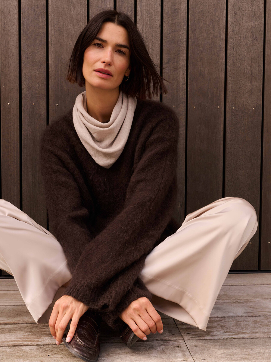 C.O.S.Y by SjaalMania Sjaal Cosy Triangle Oatmeal