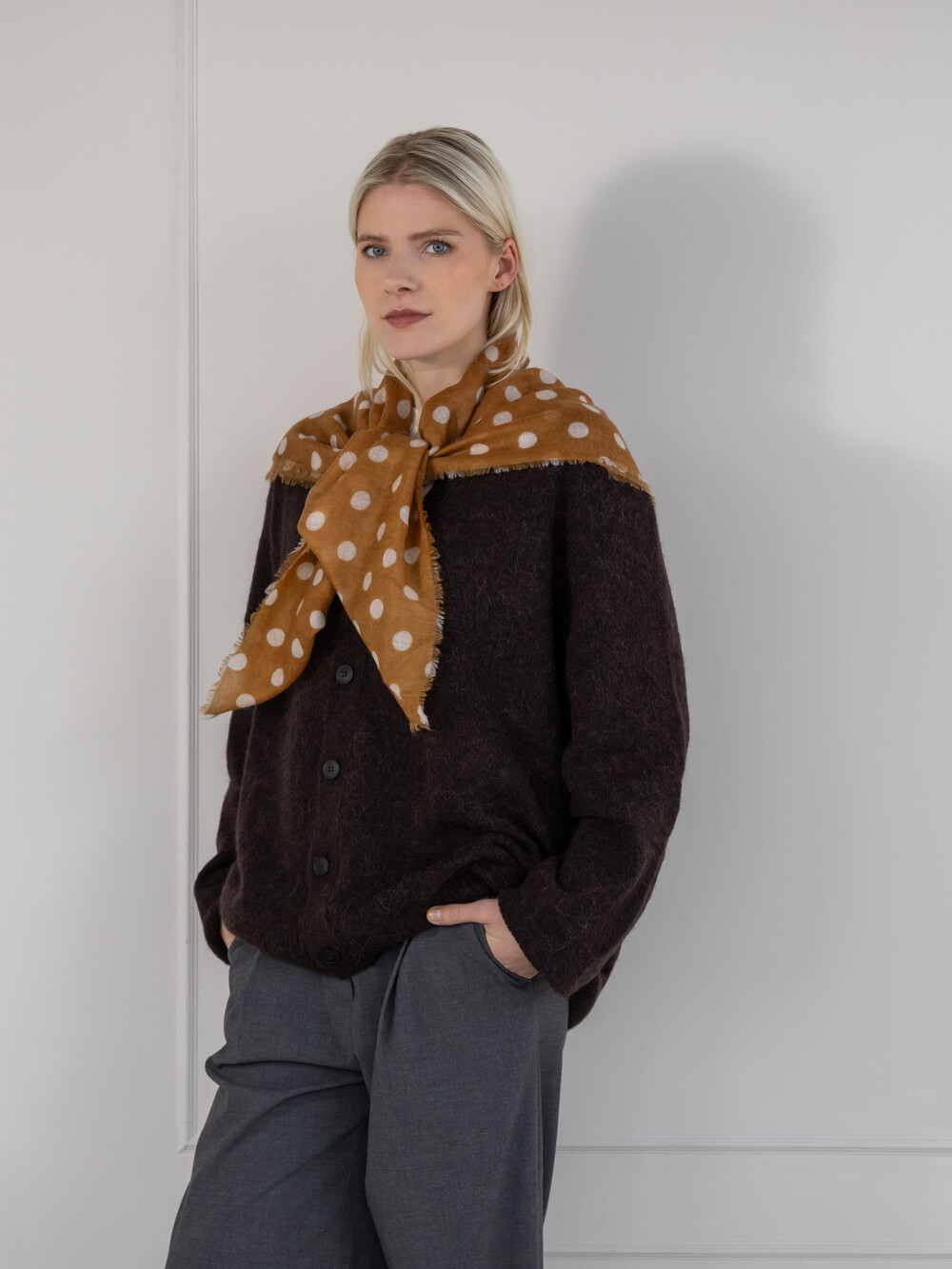 Sjaal Cosy 100% cashmere Dots Biscuit