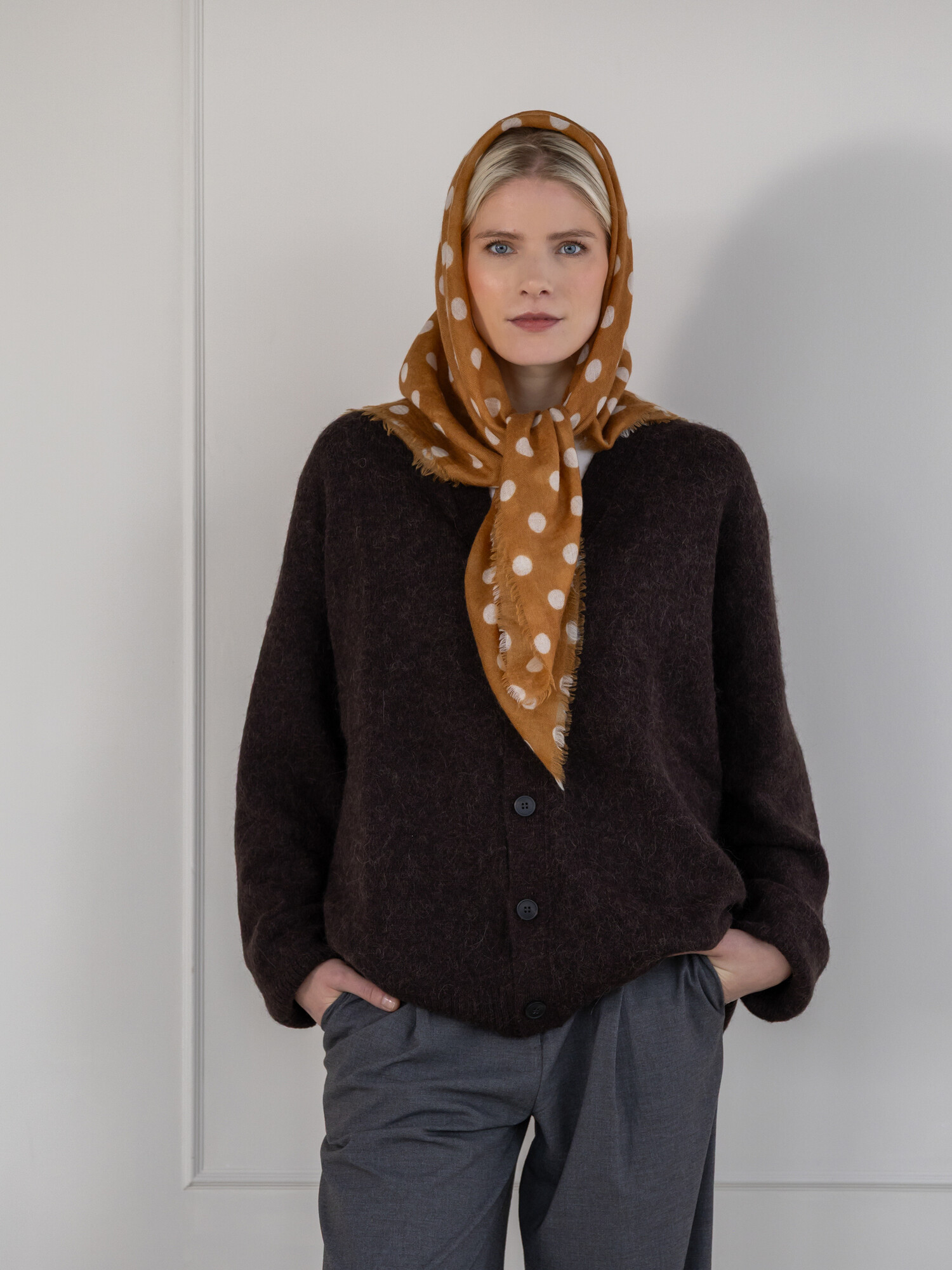 Sjaal Cosy 100% cashmere Dots Biscuit