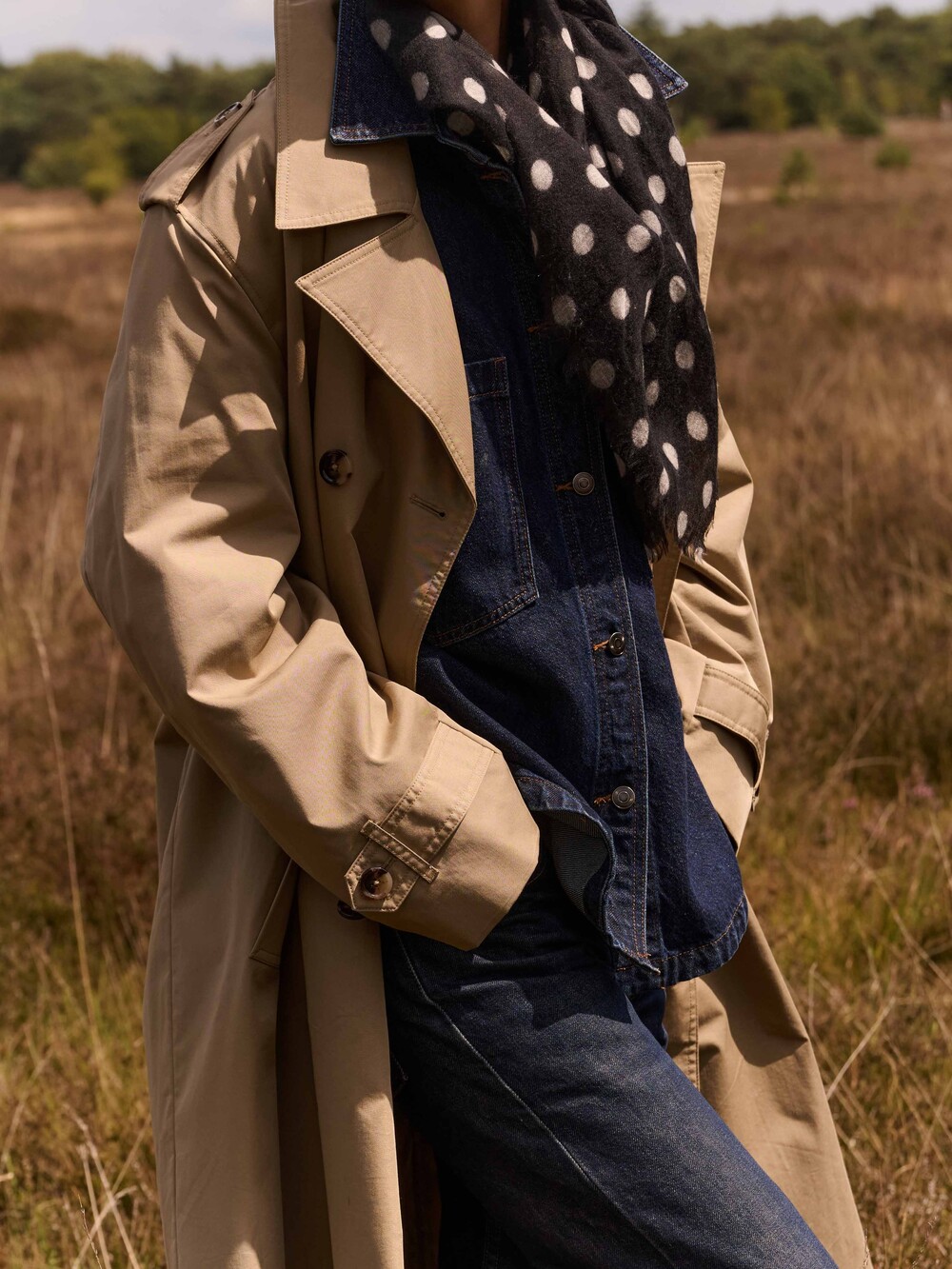 C.O.S.Y by SjaalMania Sjaal 100% Cashmere Dots Black