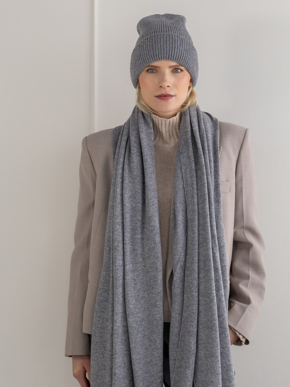 C.O.S.Y by SjaalMania Cosy Beanie Mittelgrau Melee