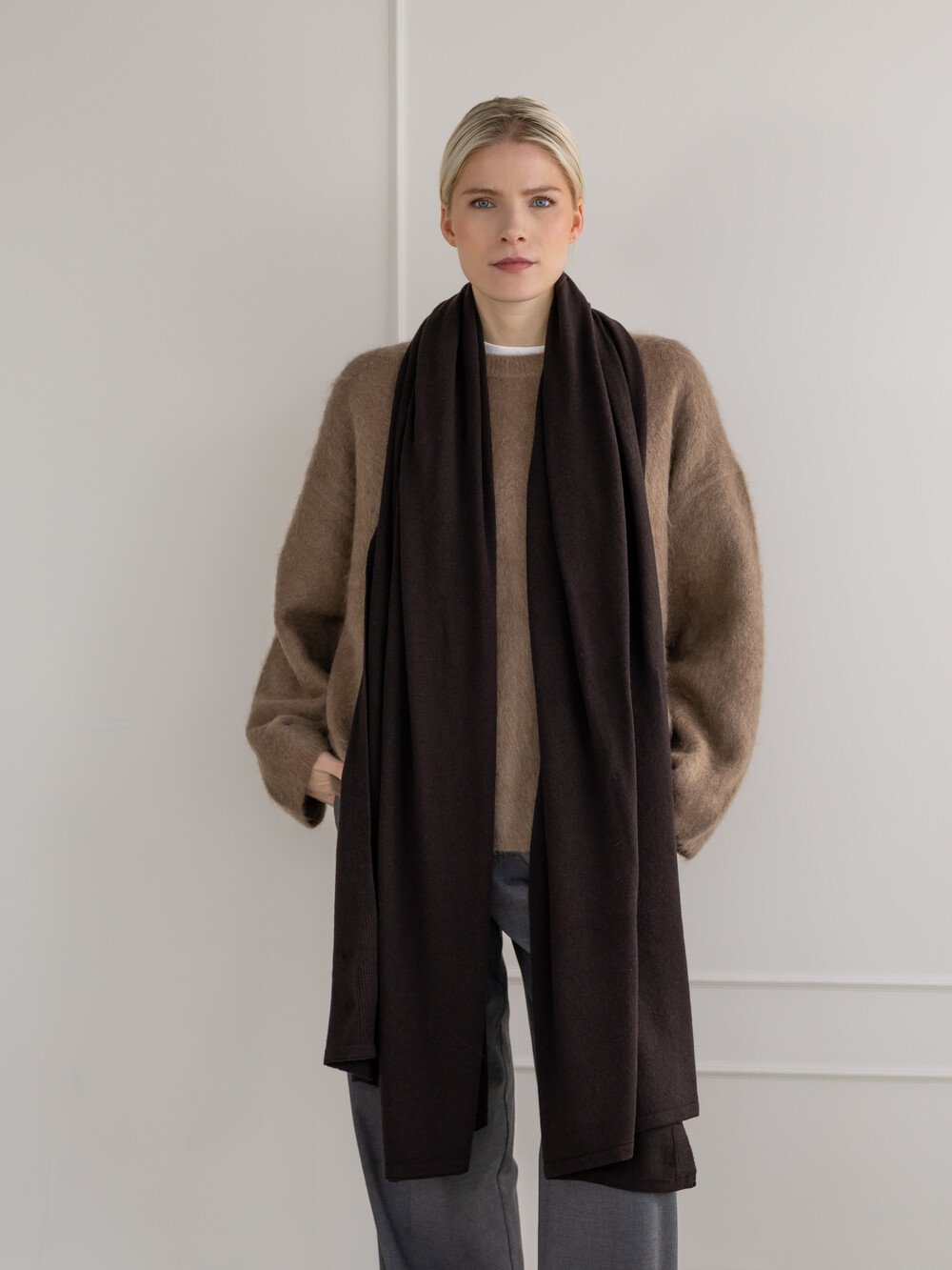 C.O.S.Y by SjaalMania Schal ScarfMania Cosy Chic Dunkelbraun