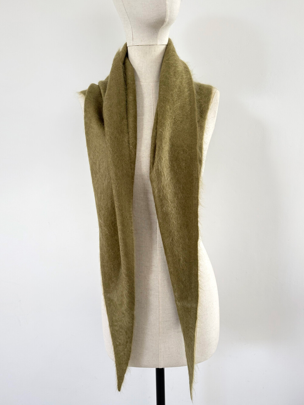 C.O.S.Y by SjaalMania Cosy Triangle 100% Brushed Cashmere Forest