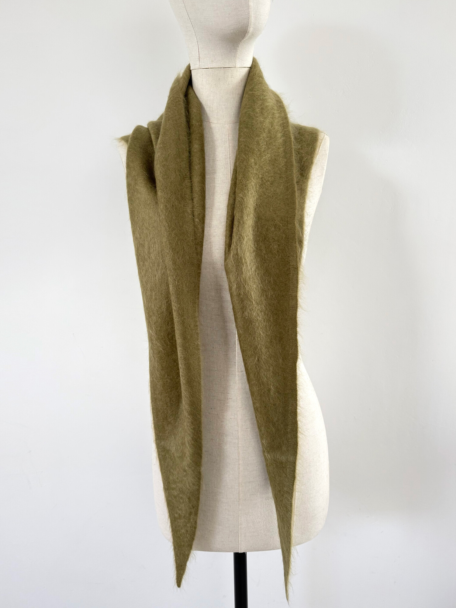 Cosy Triangle 100% Brushed Cashmere Forest