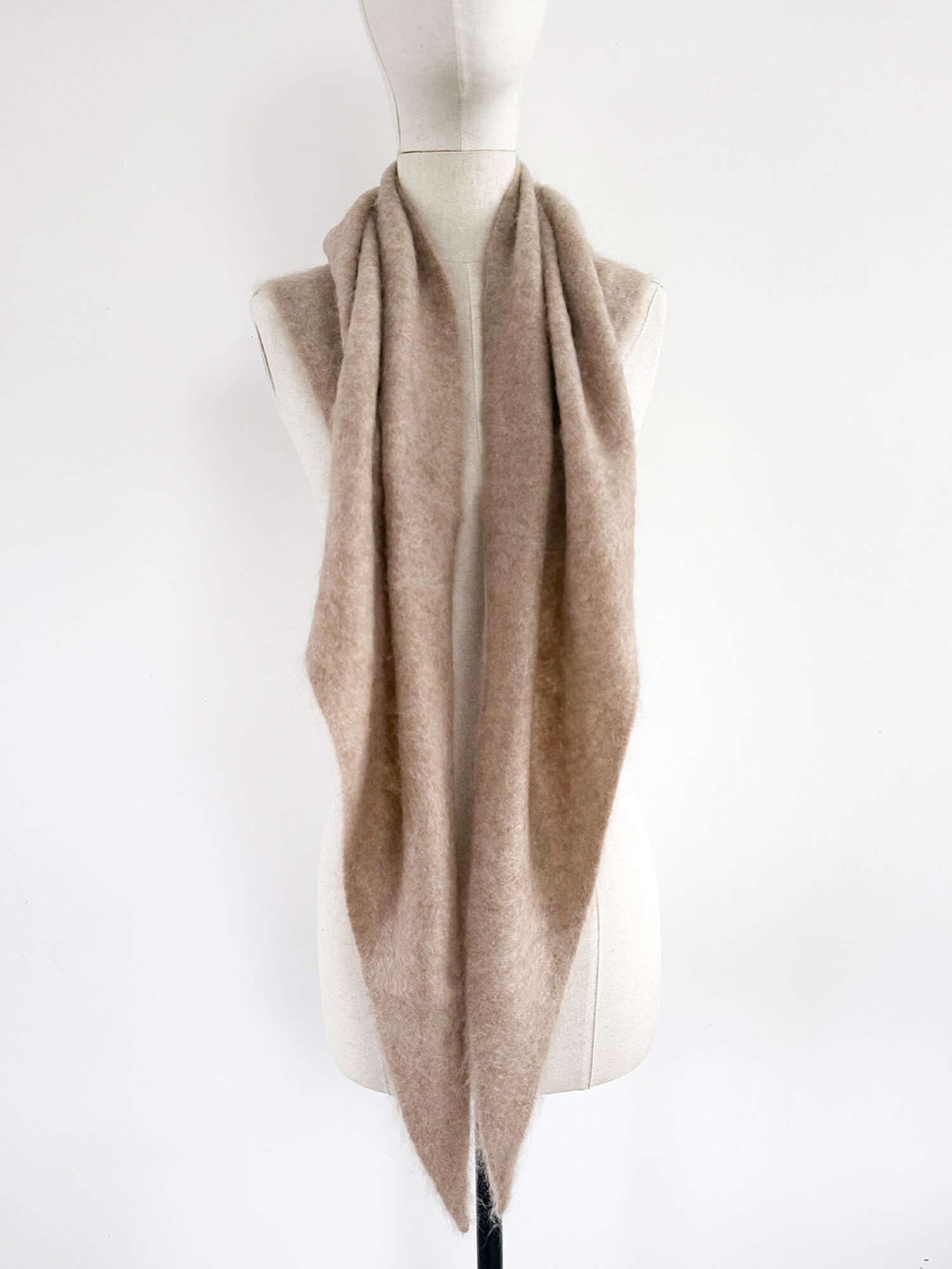 C.O.S.Y Cosy Triangle 100% Brushed Cashmere Autumn