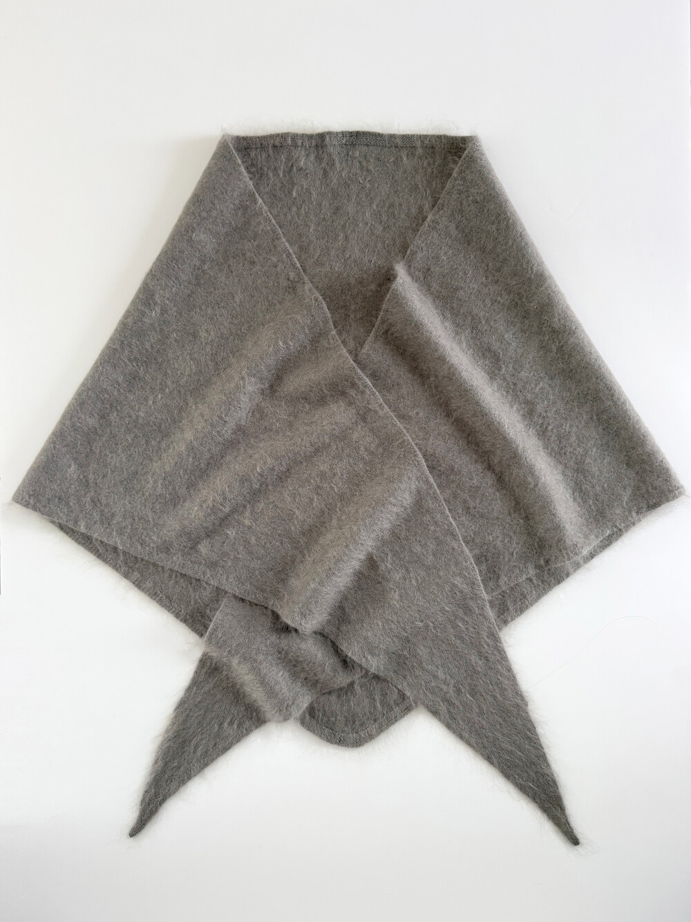 C.O.S.Y by SjaalMania Cosy Triangle 100% Brushed Cashmere Olive