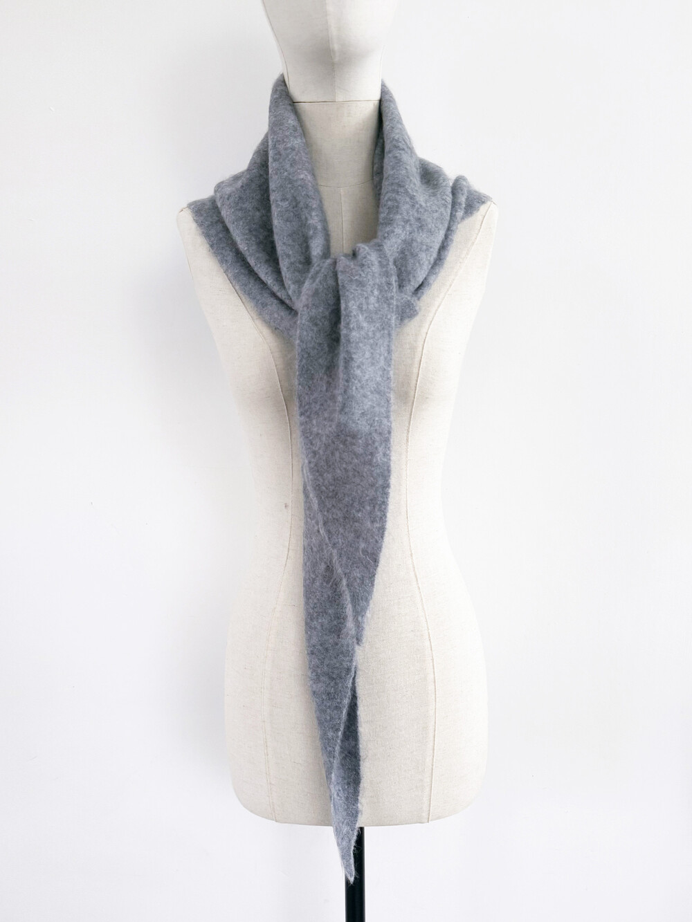 Cosy Triangle 100% Brushed Cashmere Feather