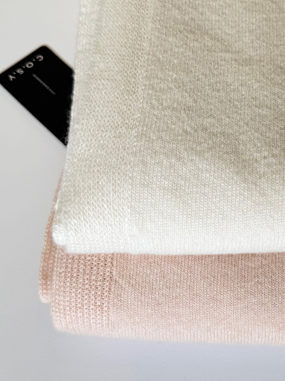 TravelWrap Cosy Chic Creamy White