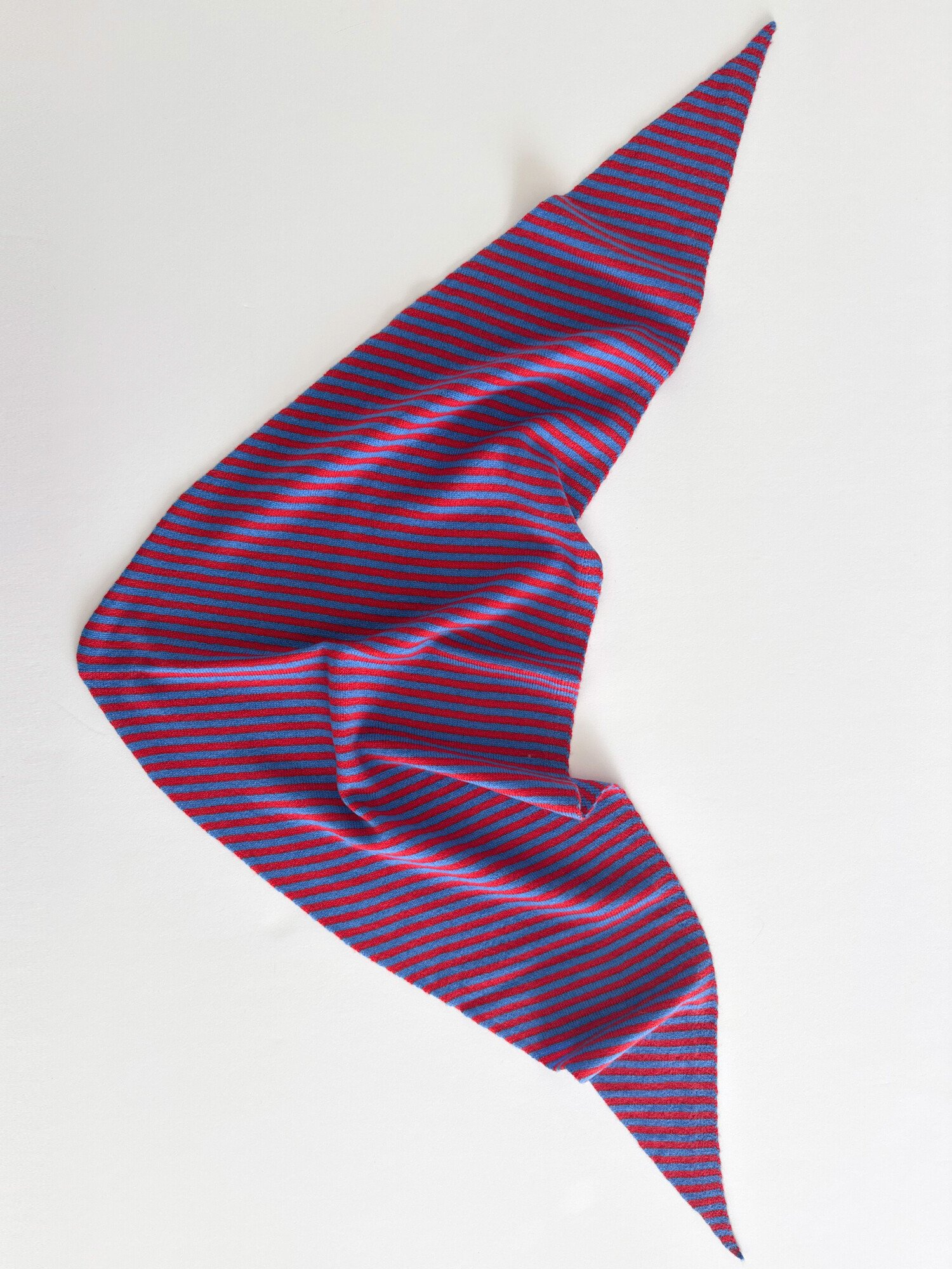 Cosy Triangle Scarf Small Azure/Ruby