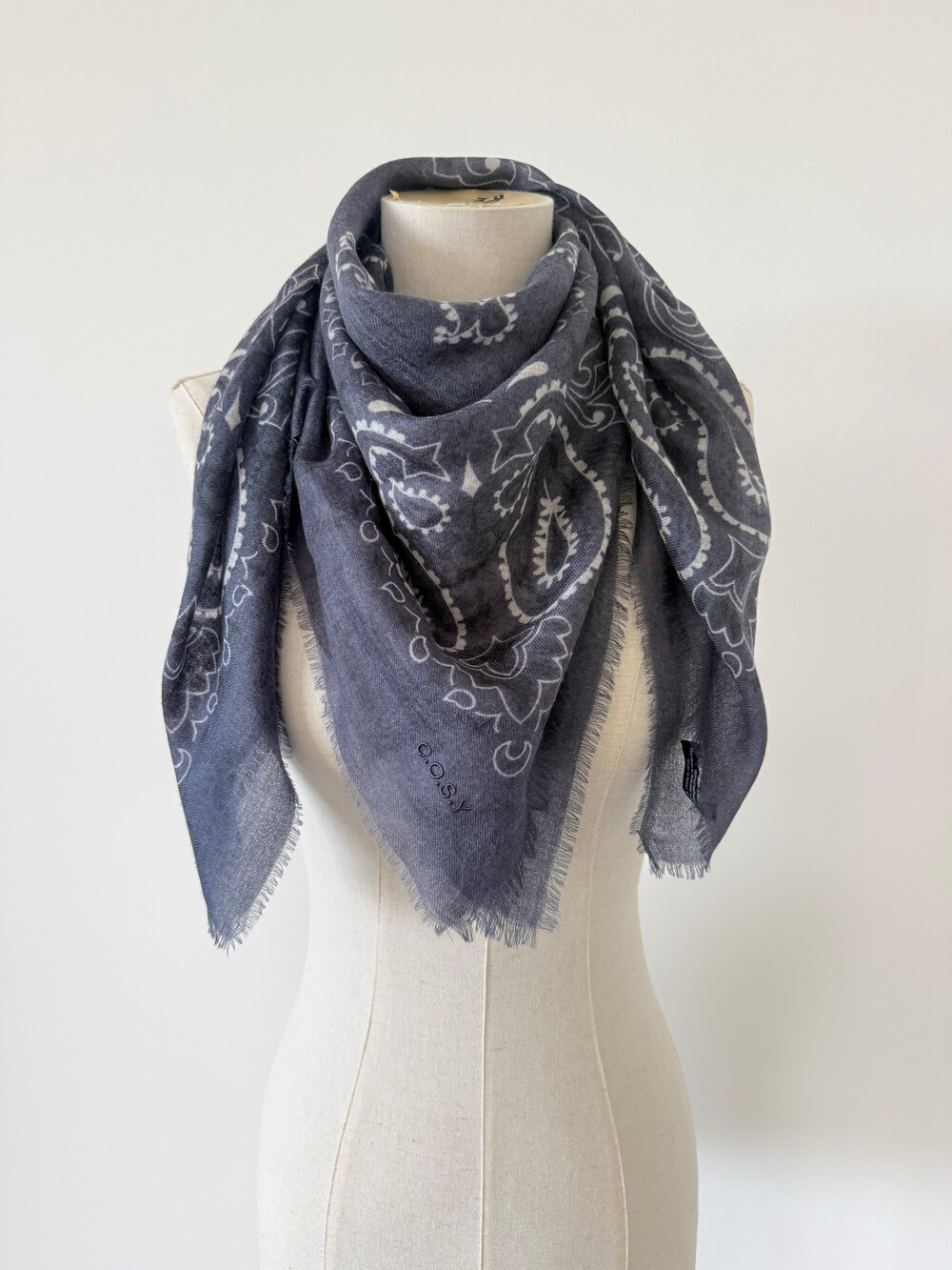 Sjaal Cosy 100% Cashmere Bandana Blue Indigo