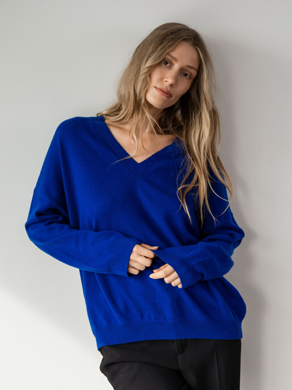 Cosy V-Neck Berlin Blue