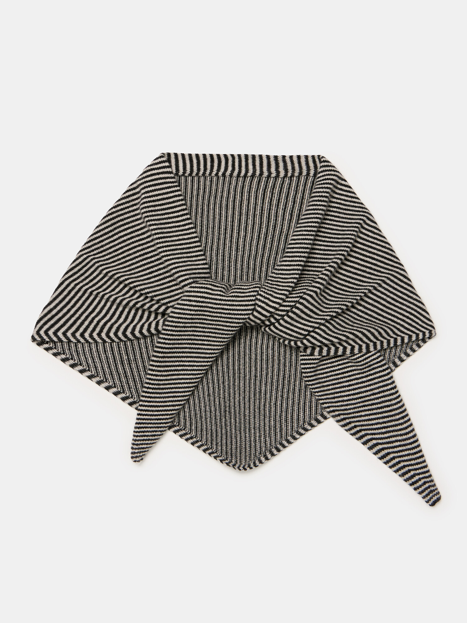 Cosy Chic Triangle  Light Sand - Solid Black