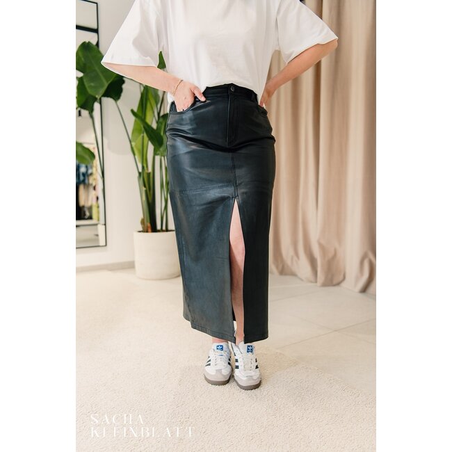 PHOEBE LEATHER SKIRT Black