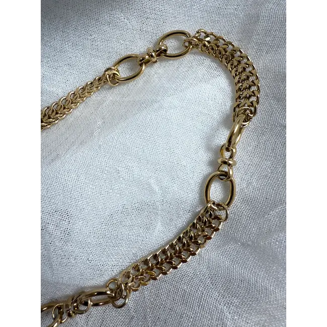 OLIVIA NECKLACE Gold