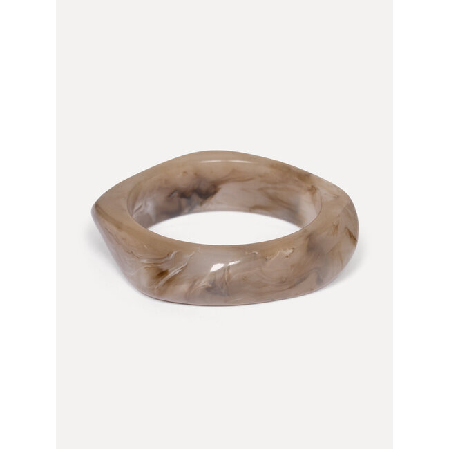 RESIN RECTANGLE BANGLE Tapue