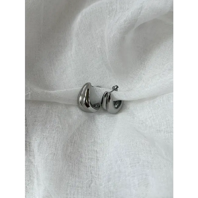 JACKIE EARRINGS Silver
