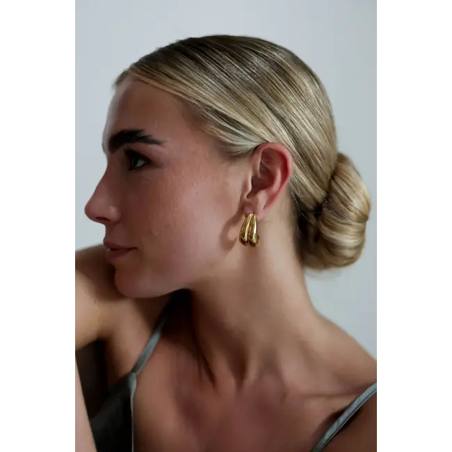 JACKIE EARRINGS Gold