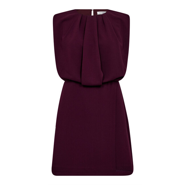 FALCON PLEAT DRESS Plum