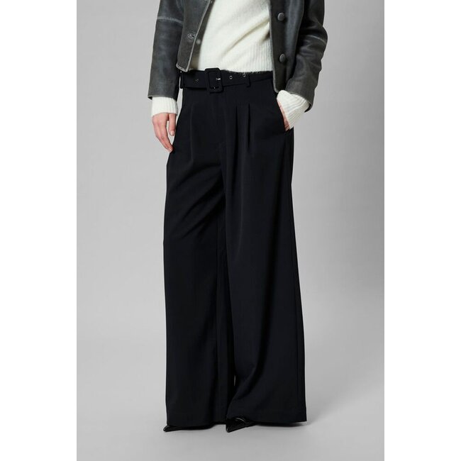 HACE VITTA WIDE PANTS Black