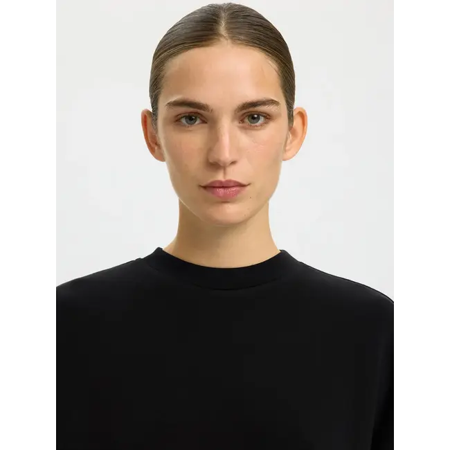 TENNY OVERSIZED TEE Black