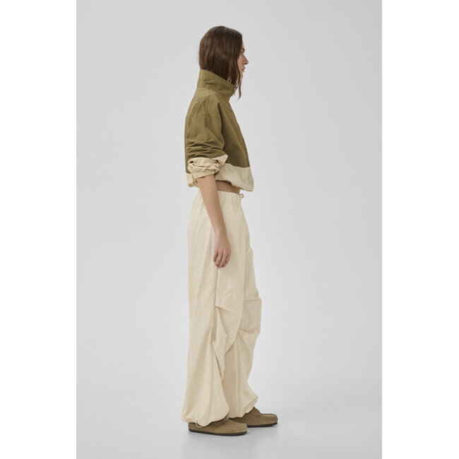 QUINN TRACK JACKET Capers Brown