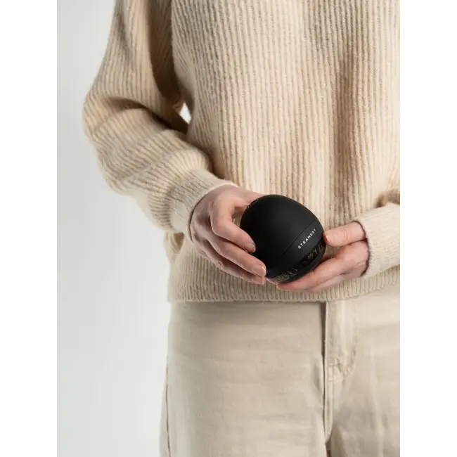 PILO 1 FABRIC SHAVER Black