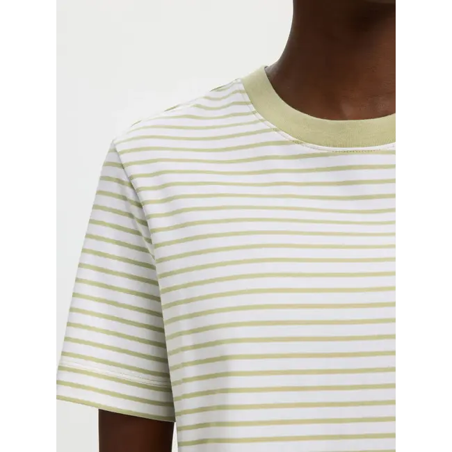 ESSENTIAL STRIPED BOXY TEE Lint