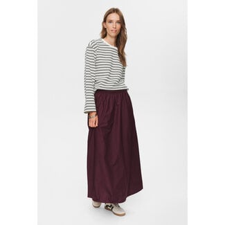 NÜMPH JUNY LONG SKIRT Winetasting