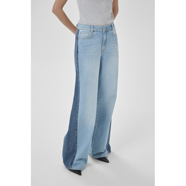 LISE HIGH WIDE JEANS Light Blue