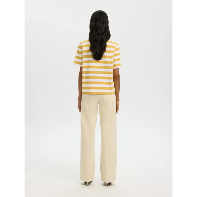 ESSENTIAL STRIPED BOXY TEE Ochre