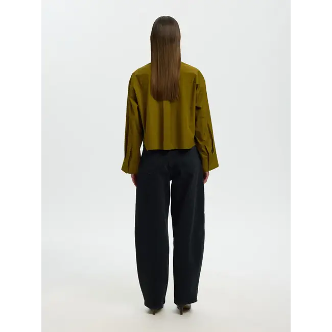 ASTHA CROPPED BOXY SHIRT Fir Green