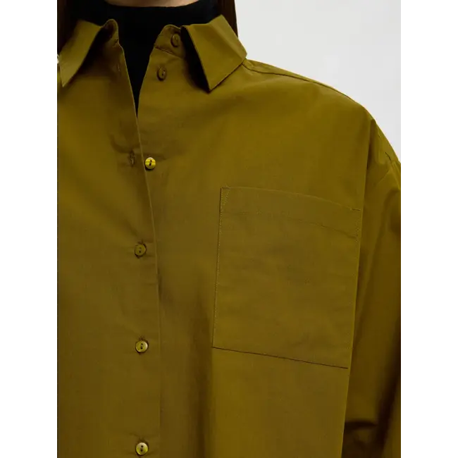 ASTHA CROPPED BOXY SHIRT Fir Green