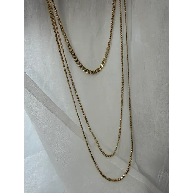 EMILE NECKLACE Gold
