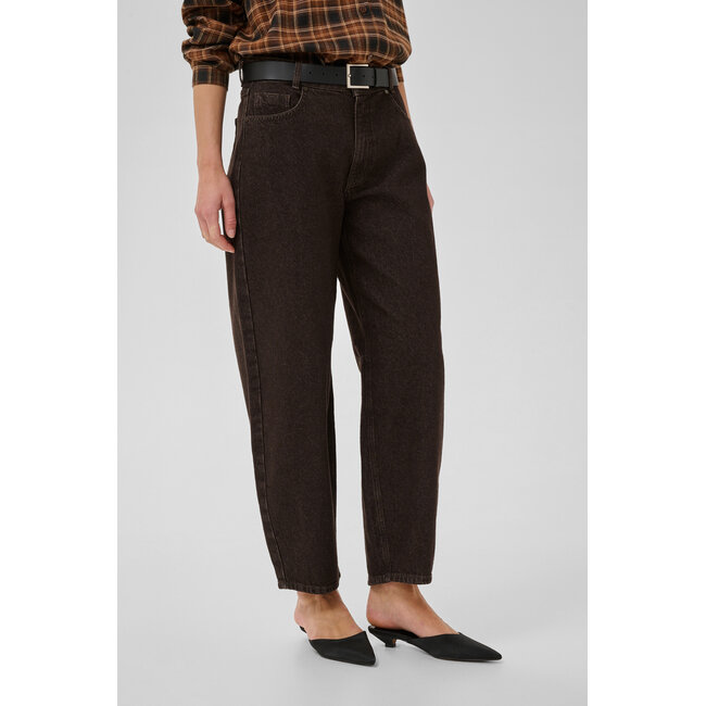 LANCE HIGH BARREL JEANS Dark Brown