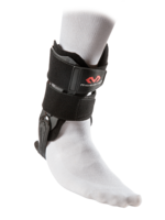 McDavid Ankle V Brace With Flexible Hinge Black